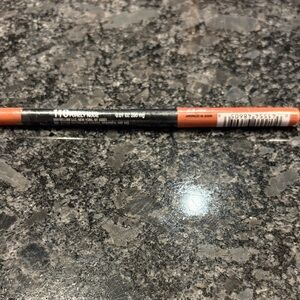 Maybelline purely nude Lip Liner